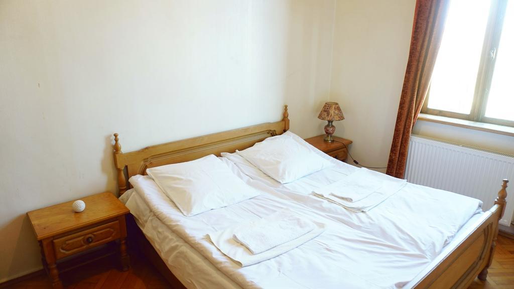 Guesthouse Zedafoni Zestafoni Exterior photo